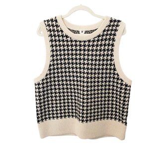 ARKET sweater vest.  Sz L / black and cream